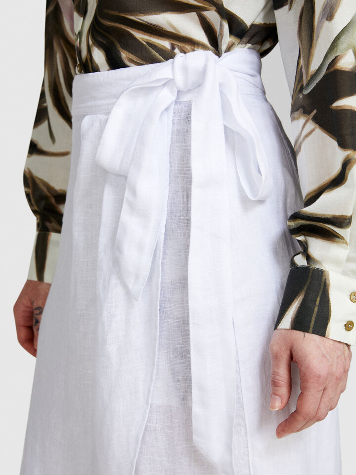 Pareo skirt in 100% linen - women's midi skirts - White | Sisley image number 5